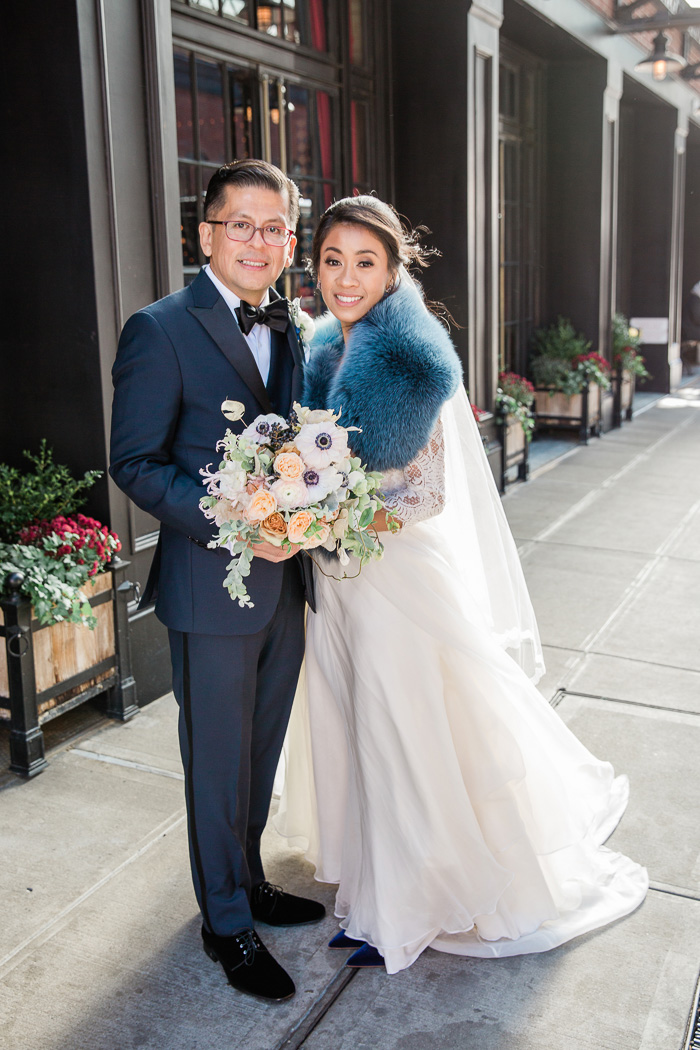 bride and groom photos outdoors in NYC