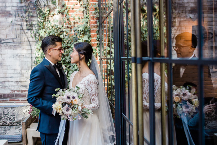 bride and groom photos outdoors in NYC