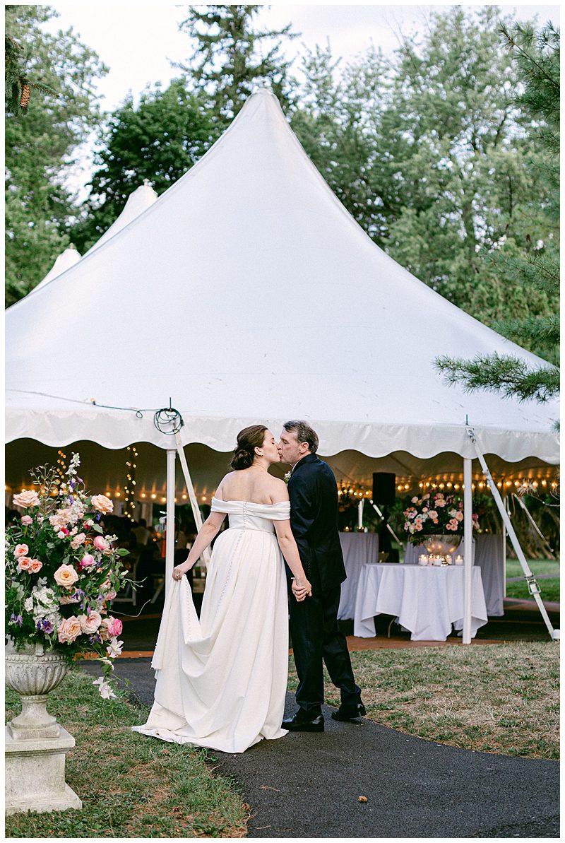 OUTDOOR TENTED WEDDING RECEPTION AT GENEVA ON THE LAKE