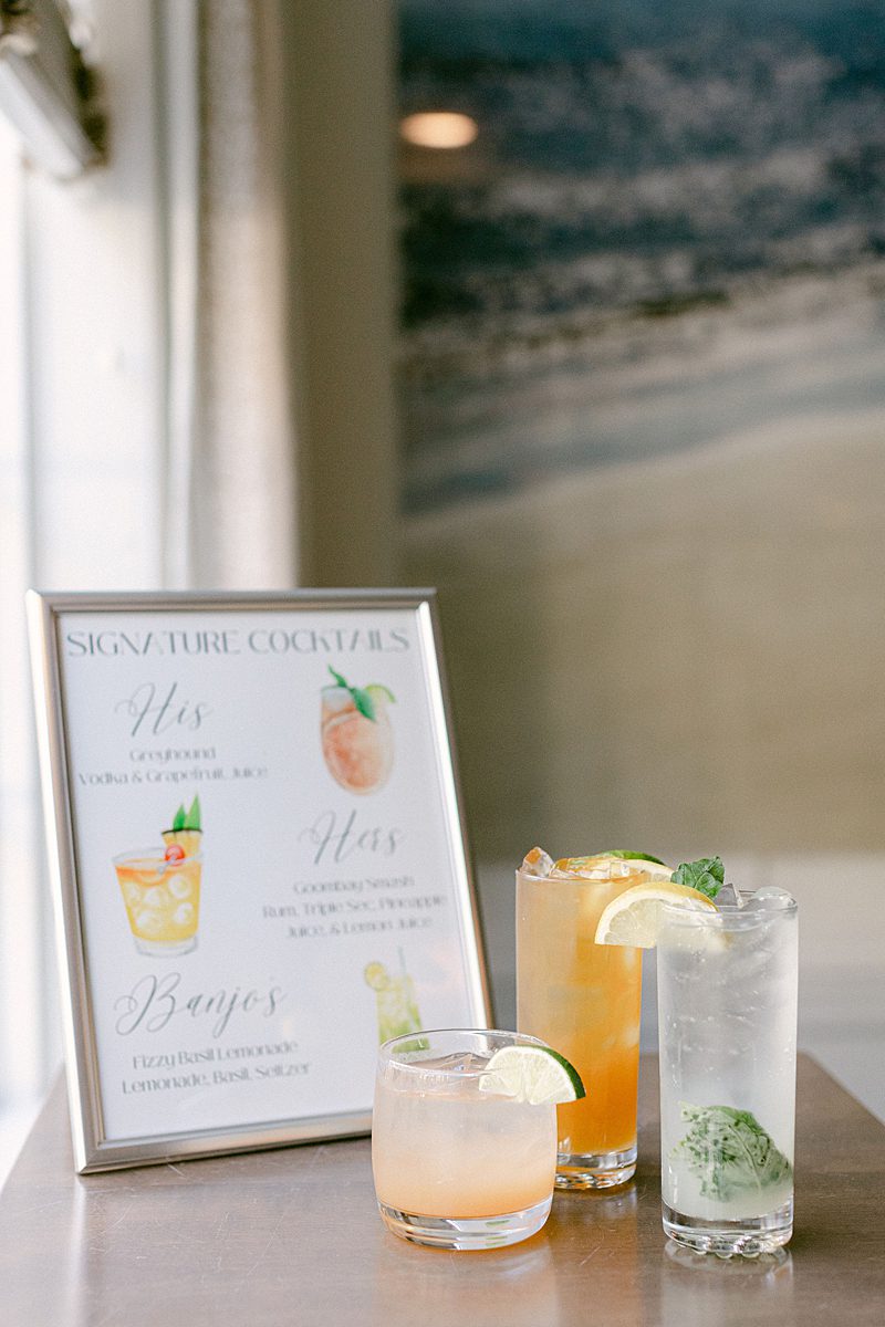 SIGNATURE COCKTAILS WITH PERSONALIZED SIGNATURE COCKTAIL SIGN